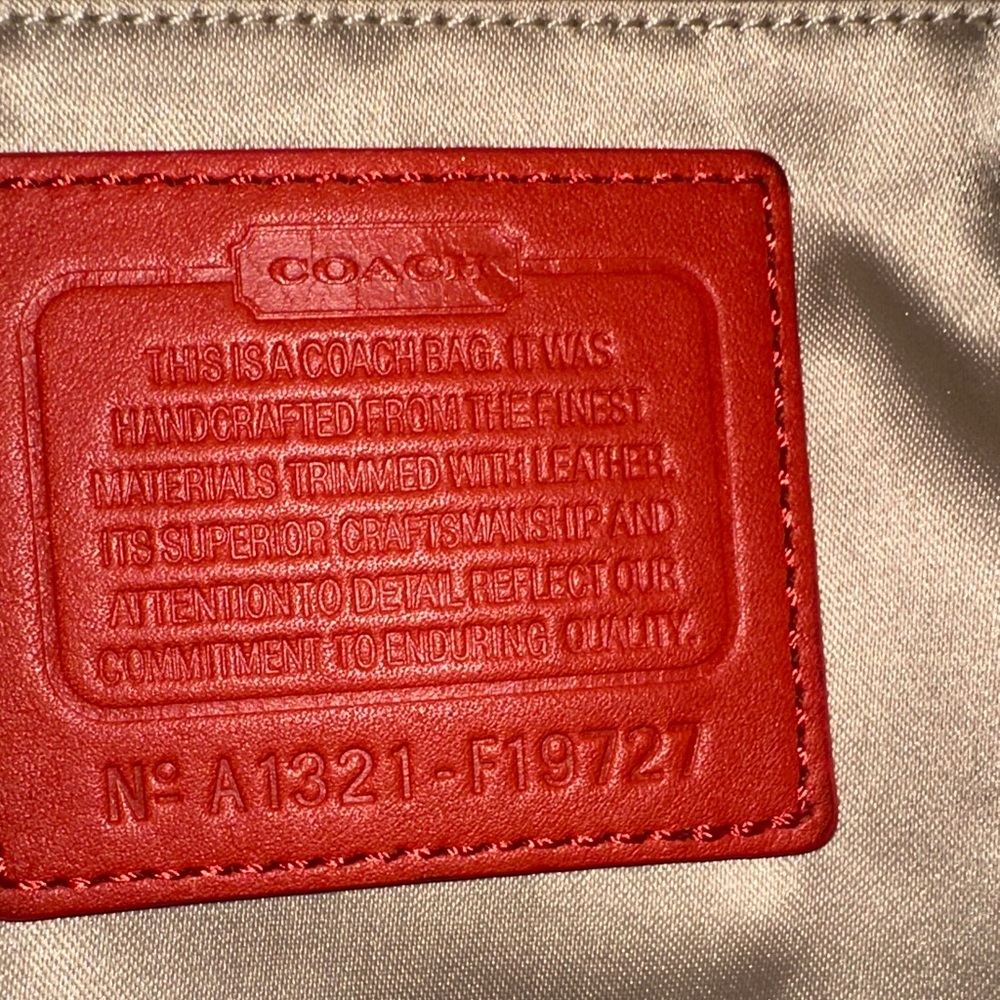 Coach 2013 Signature Red and Cream Shoulder Bag - Picture 7 of 7